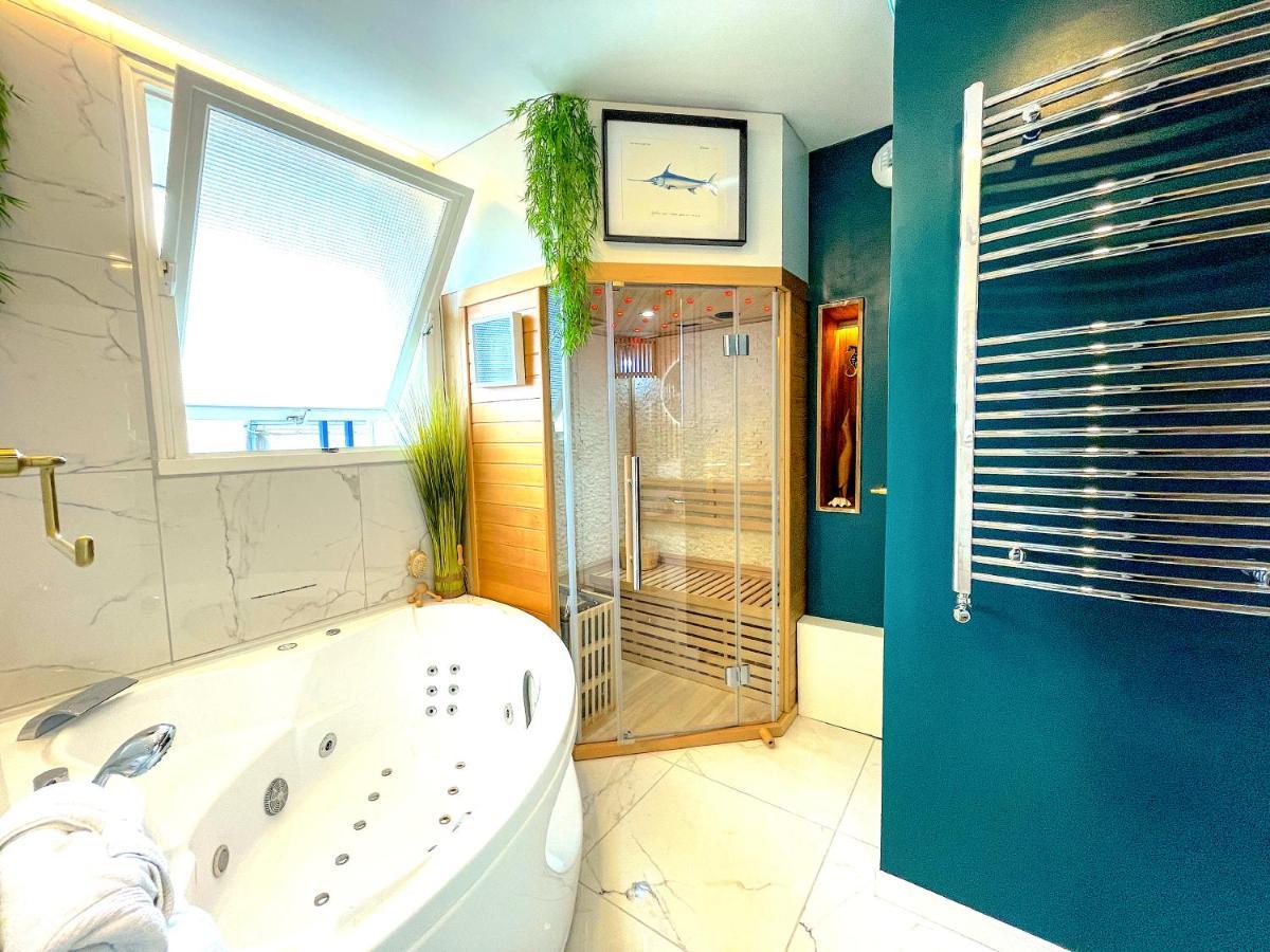 Votre Escale Boule D Or Sauna & Spa Niort Exterior foto